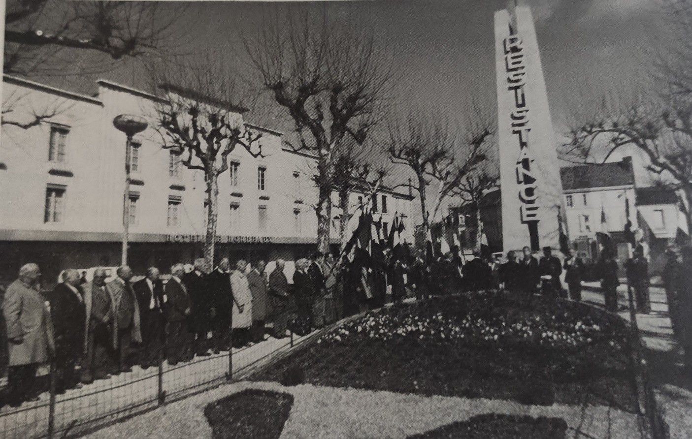 Cérémonie Commandeur 1981 vue 1